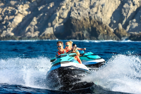 Cannes : Paseo en moto acuática al amanecer 3h &amp; Desayuno Gourmet