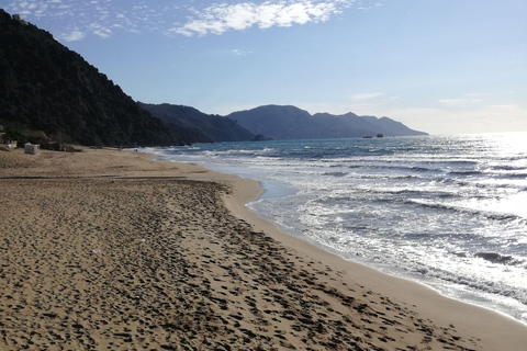 Eksploracja prywatnej plaży na Korfu: ciesz się słońcem i morzemEksploracja plaży: ciesz się słońcem i morzem na Korfu