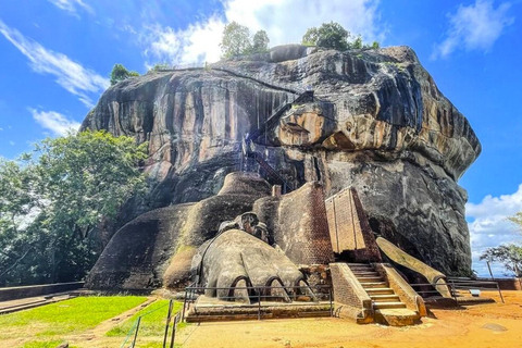 Safari all-inclusive alla fortezza di Sigiriya e alla fauna selvatica