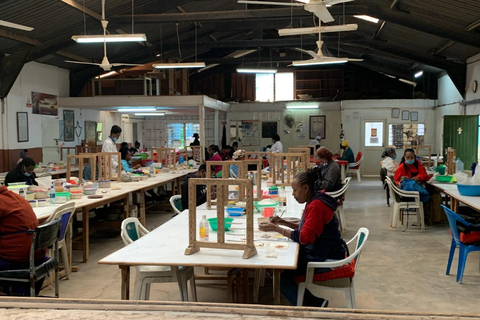 Nairobi: Kazuri Beads Factory Tour with Hotel Pickup