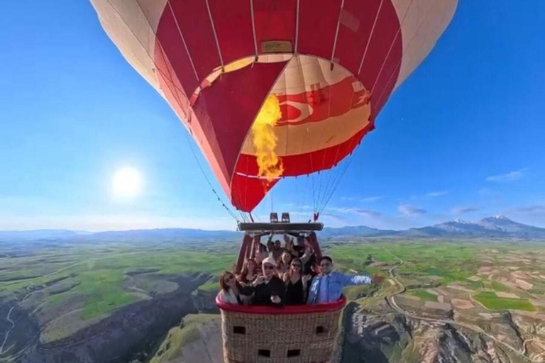 Cappadocia: Hot Air Balloon Ride over Ihlara Valley