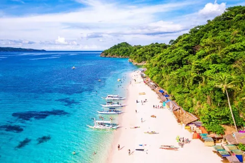Boracay: Island Hopping, Helmet Diving, and Parasailing Tour