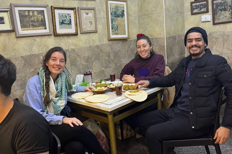 Amman At Night Walking Tour Autentyczne doświadczenie kulturoweWyjątkowe doświadczenie jordańskiej kultury, historii i jedzenia