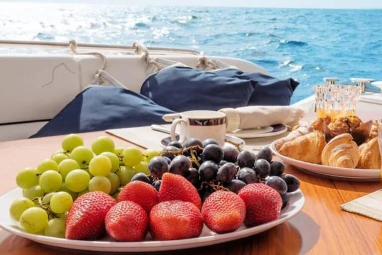 Baku: Shared Yacht Tour with Swimming Stop