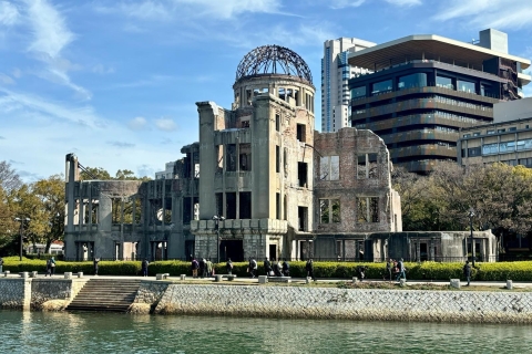 Hiroshima: Highlights & Hidden Gems Walking Tour