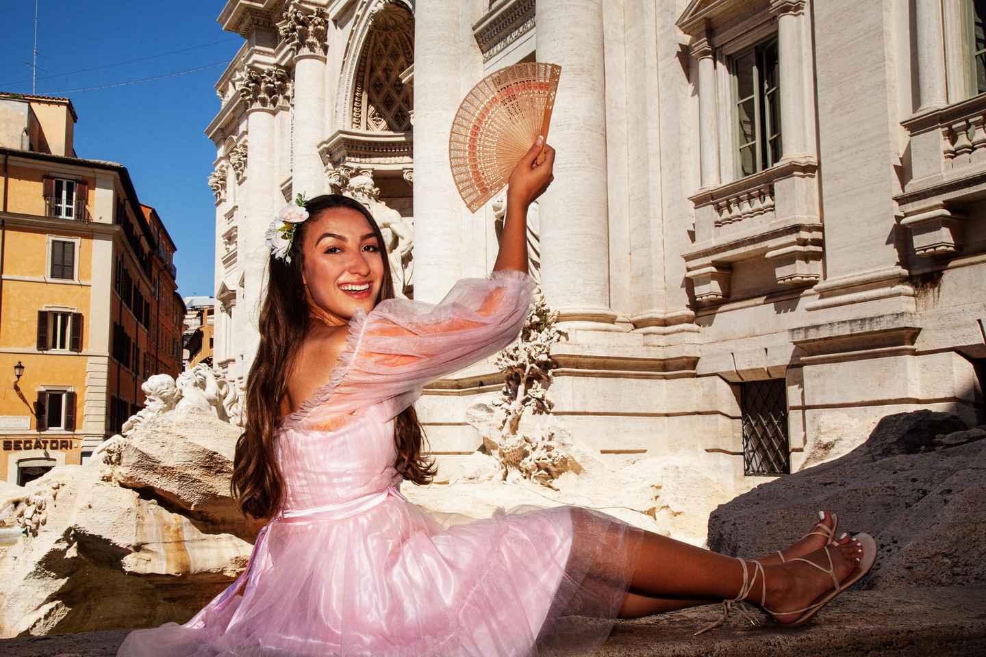 Roma: Tour Privato in Auto con Servizio Fotografico