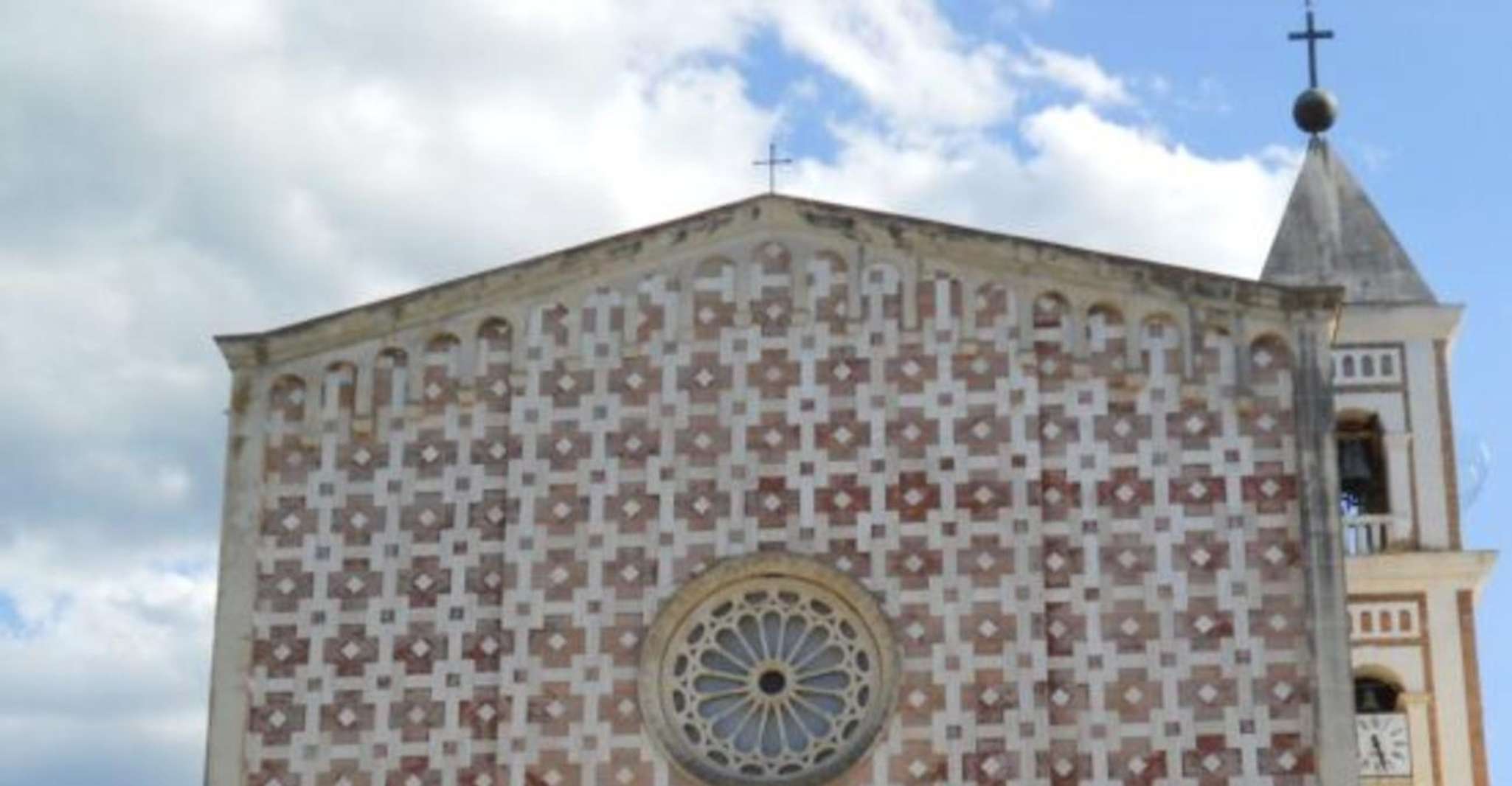 Eucharistic Miracle & Holy Face's Sanctuaries Private Tour - Hizvo
