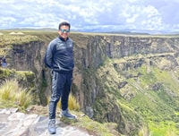 Visita al abismo de Puncupata - Housity