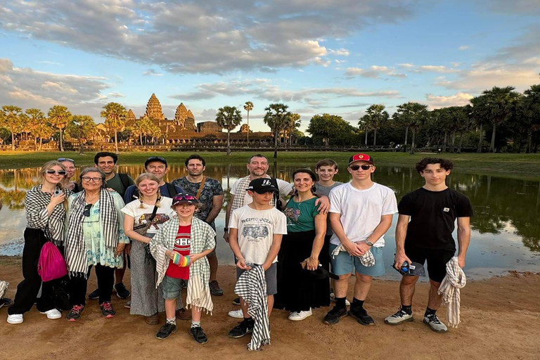 Angkor Wat Sunrise Tour Half-Day (Join-In-Tour)