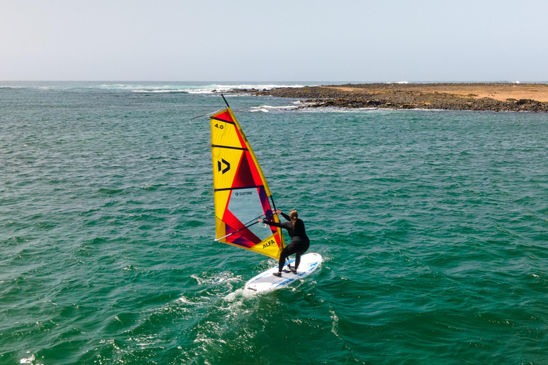 Beginner windsurf course in El Cotillo (4 hours) learn to windsurf