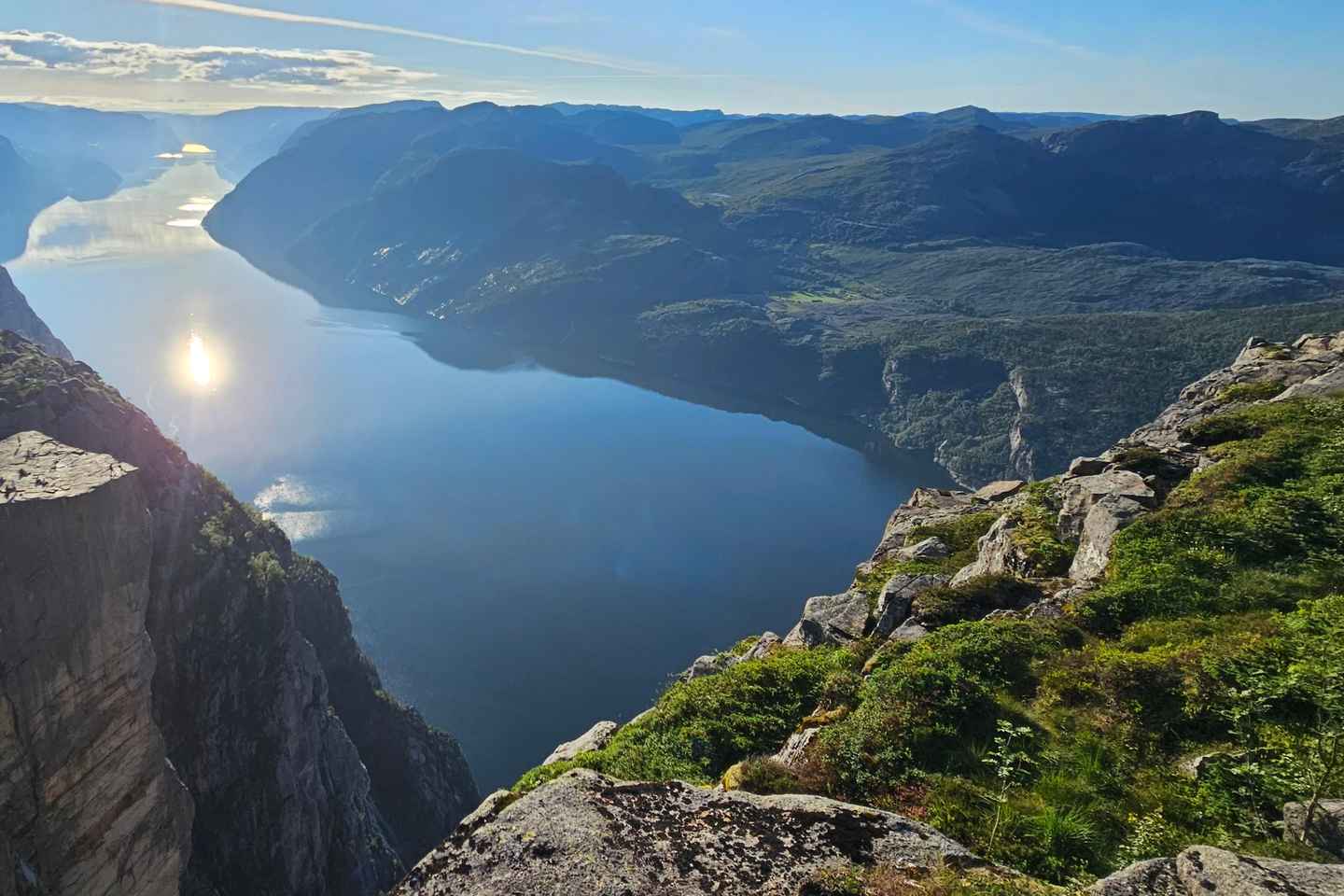 Stavanger: Hiking to world famous Pulpit Rock