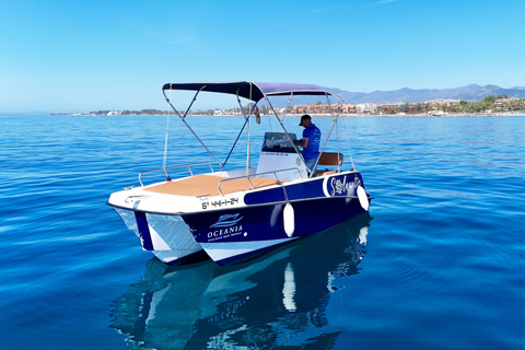 ماربيا: تأجير قوارب بدون ترخيص لمشاهدة الدلافينإيجار لمدة 30 دقيقة