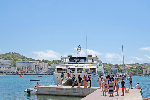 Mallorca: Passeio de catamarã de 2 horas pelo litoral e pelas Ilhas MalgratDe Playa Tora - à Tarde