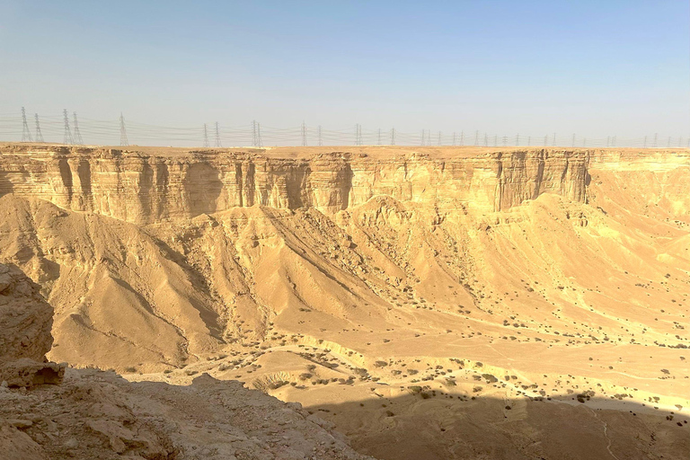 Riyadh:3-Hour Second Edge of the World Darb Al-Manjour Trail