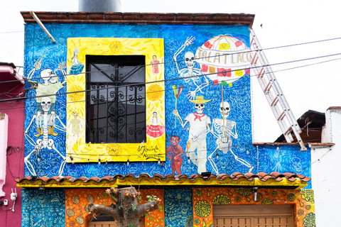 أواكساكا: جولة فن الموت سيرًا على الأقدام