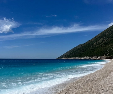 2-Day Tour: Palasë Beach, Vlorë, Apollonia & Wine Tasting