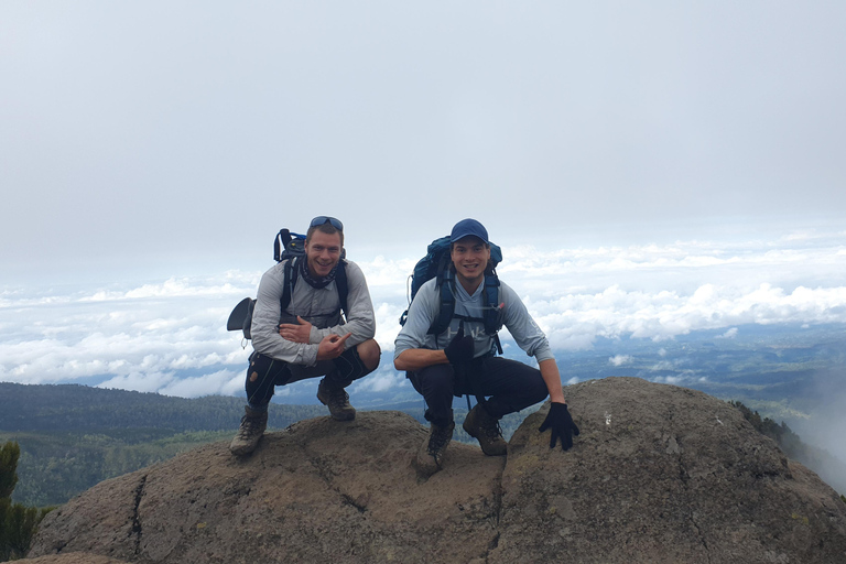 Paquete de senderismo de 1 día por el Monte Meru