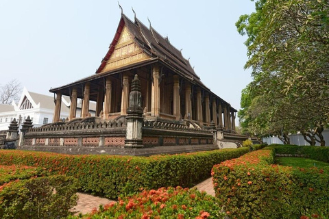 Vientiane : Private Custom Tour with a Local Guide Vientiane : 3 Hours Private Custom Walking Tour