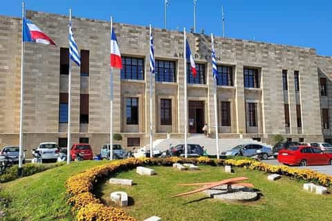 Rhodes: Hop-on Hop-off Sightseeing Bus Tour