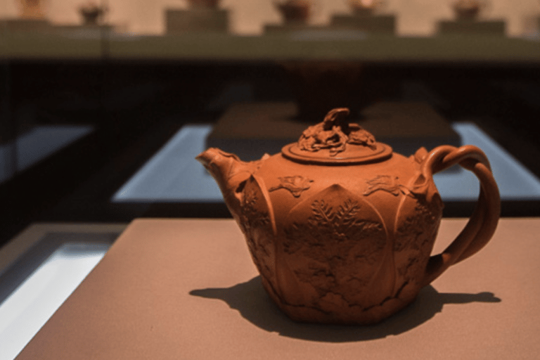 Hangzhou: Longjing Tea Culture & Nine Creeks Day Tour
