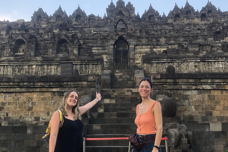 Yogyakarta: Borobudur Climb Up & Selogriyo Rice Terrace Tour