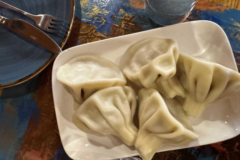Tbilisi: Khinkali Kitchens Food Tour with 12+ Tastings