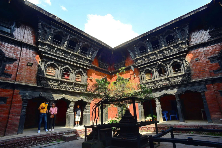 Absolute Tour of Kathmandu: 2 Days, Zero Missed Heritage