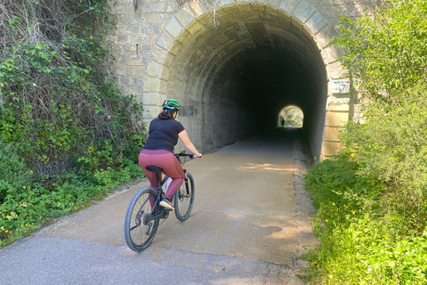 Von Ronda aus: Via Verde de la Sierra Leichte Radtour