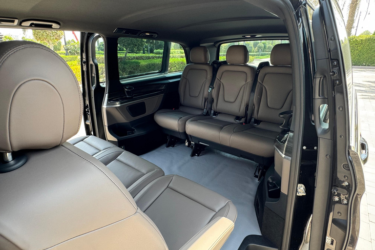 迪拜私人单程接送往返迪拜机场 (DXB)从阿尔巴沙、码头、朱美拉棕榈岛、JLT 前往 DXB 机场