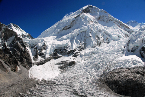 Trekking privado ao acampamento base do Everest saindo de Katmandu - 15 dias