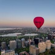 Melbourne: Balloon Flight at Sunrise with Breakfast