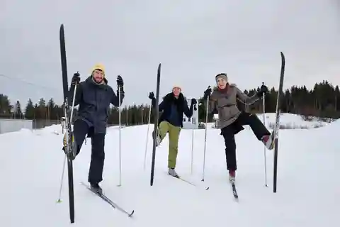 Ski or Snowshoe rental in Sea Lapland