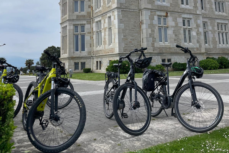 Santander: Guided City Highlights e-Bike Tour