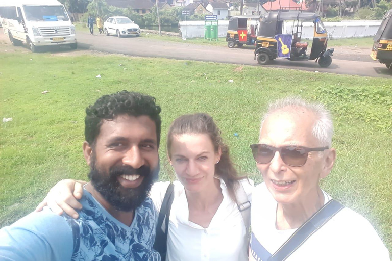 Fort Kochi Local Sightseeing Tuk-Tuk Tour