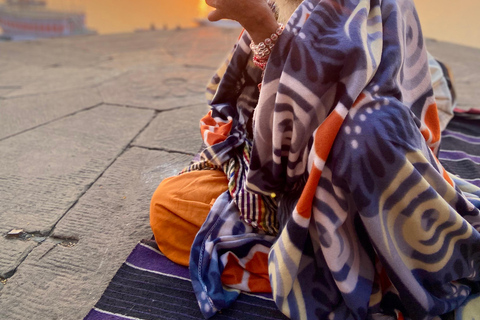 Kashi :: Heritage Walk into old city with morning boat ride