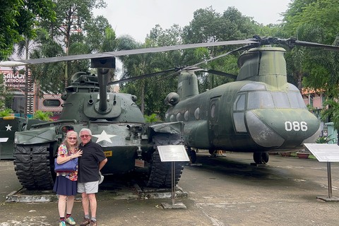 Private Jeep Tour Saigon: Ho Chi Minh City Sightseeing Private Standard Tour Without Meal