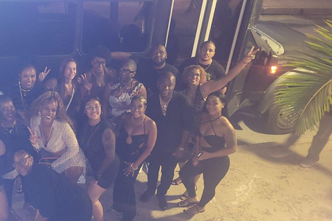 St. Maarten: Private Party Bus with Driver VIP Party Bus Rental with Driver (3Hours)