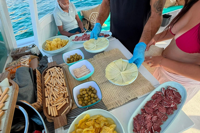 Ibiza: Boat Cruise with Tapas, Drinks & Cova Santa Entry