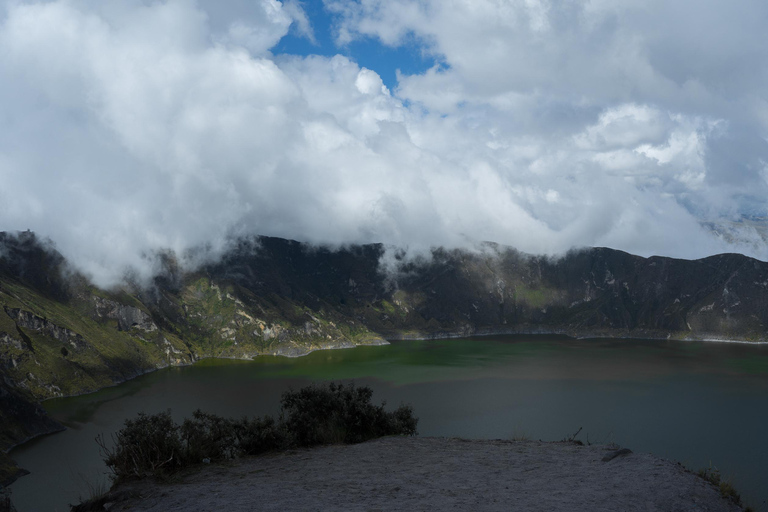 Da Quito: Tour di un giorno della laguna di Quilotoa con pranzo