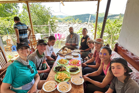 بيرات: مغامرة تخييم في جبل تومور لمدة 3 أيام