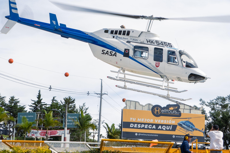 Guatapé: 6-minute scenic helicopter flight over the reservoir