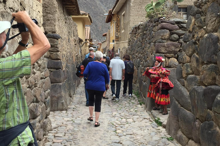 Private Transport: Ollantaytambo Train Station to Cusco