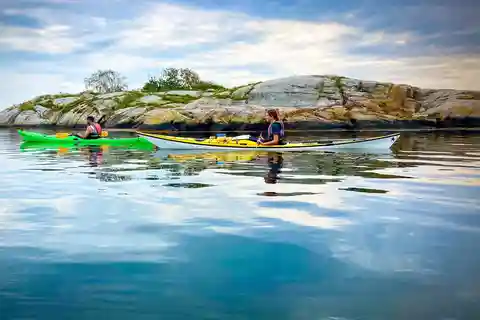 West Sweden: 5-Day Sea Kayak Camp with Seaside Accommodation