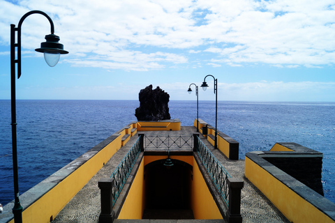 De Funchal: Molhe seus cabelos na incrível Levada dos Moinhos