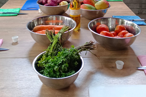 Classe de cuisine traditionnelle colombienne du Pacifique