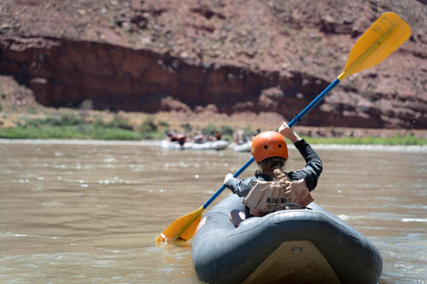 Moab: Full-Day Colorado River Kayaking Trip