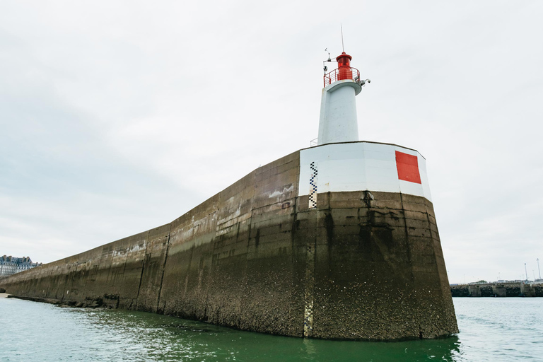 Saint-Malo: Guided Boat Tour with Local Captain 1-Hour Boat Tour