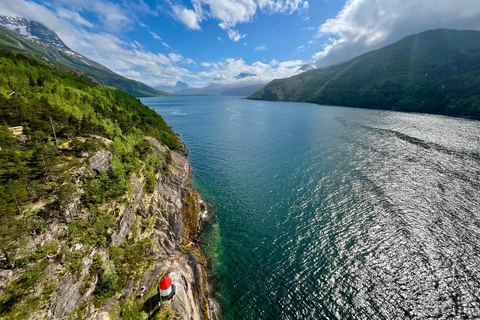 Narvik/Harstad : Excursion d&#039;une journée dans les Fjords avec arrêt à la ferme des rennes