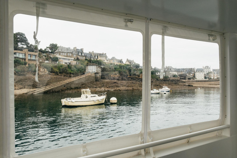 Saint-Malo: Guided Boat Tour with Local Captain 1-Hour Boat Tour