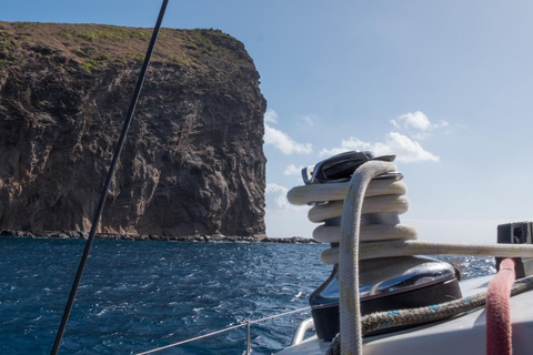 Croisière de luxe d'une journée dans les îles du Nord sur une base partagéeCroisière de luxe d'une journée sur les îles du Nord, avec partage des frais f